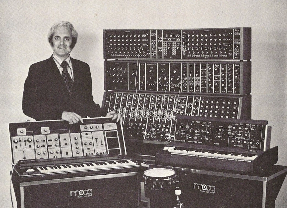 Workshop about “Synthesizer”